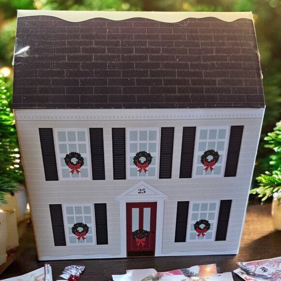 House of Christmas Cards - 40 Unique Designs - Hanukkah, Holiday, Santa, Christ - Picture 1 of 12